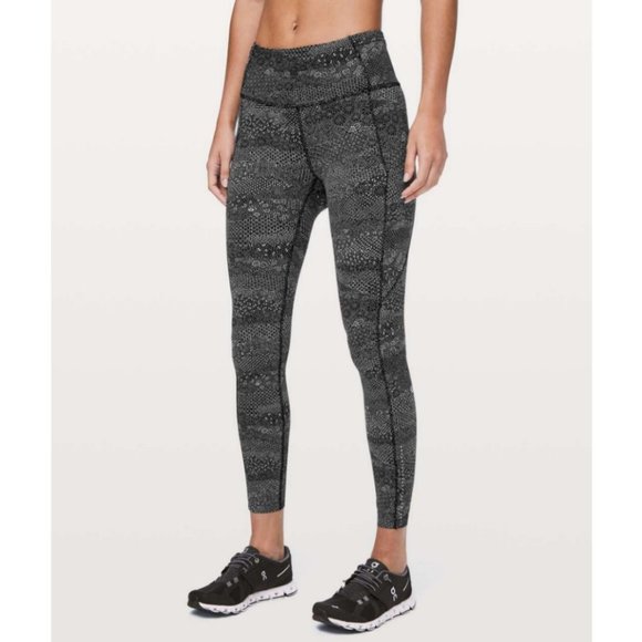 Lululemon Fast & Free 7/8 Tight II Leggings High Waisted Nulux 25" Meisai Print - Picture 1 of 10